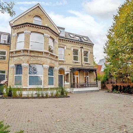 런던 Modern And Light 2 Bed Flat In Sw2 아파트 외부 사진